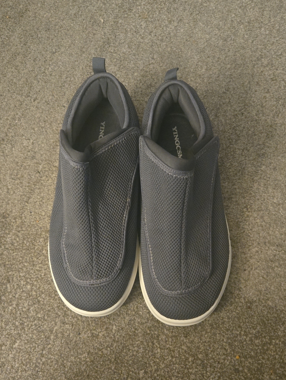 Men's Slip-On Mesh Sneakers - Gray